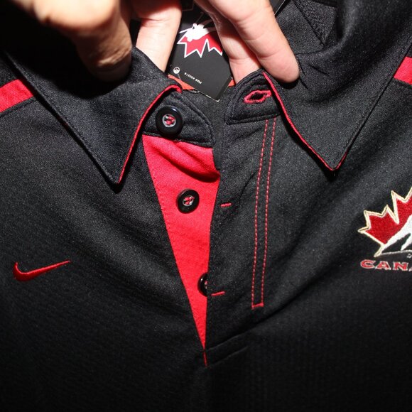 3/$188❤️vintage 2008 Nike FIT DRY Team Canada Hockey official polo shirt - Picture 3 of 11